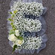 Gypsophylia based  letter Tributes