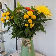 Stem Gem Vase and Flowers (large)